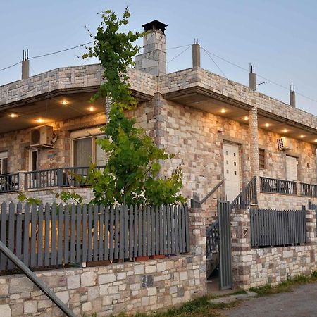 Stone Villa Corinth Экстерьер фото